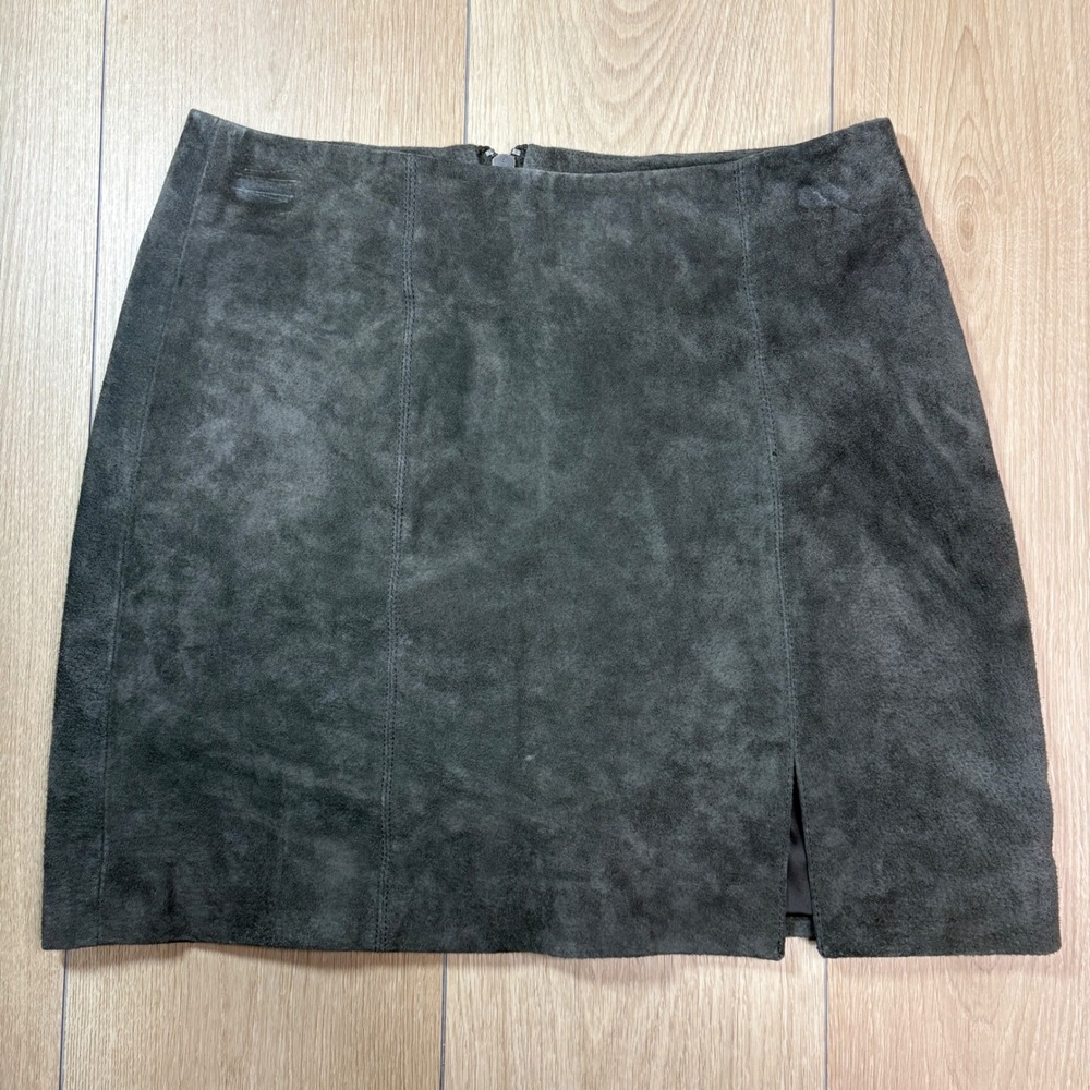 BLANK NYC Charcoal Grey Suede Leather Mini Skirt Front Slit Size 25 73K-0589NO